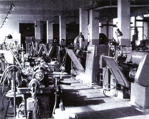 A oficina da Bilz no fim da década 1940